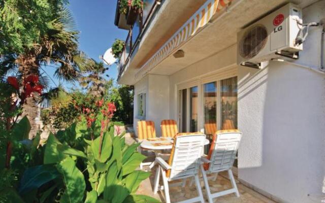 Apartment Vesna 812