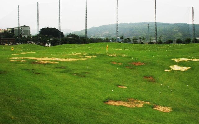 Fuzhou Chuanjie Hotspring and Golf Club Hotel