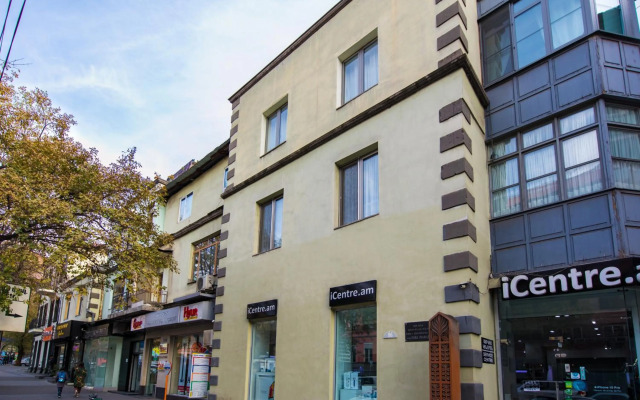 Residence Nalbandyan 96