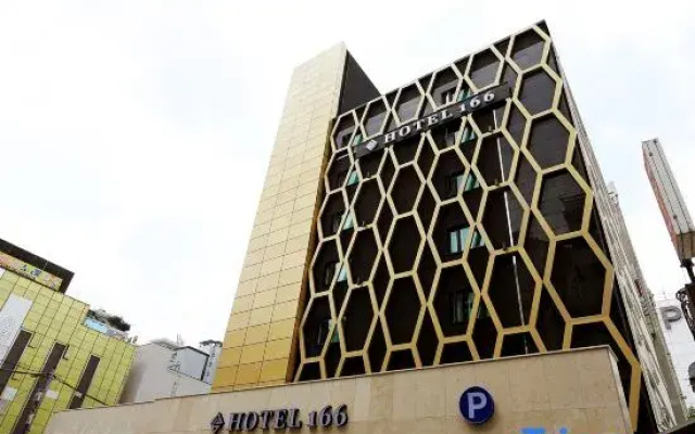 HOTEL166
