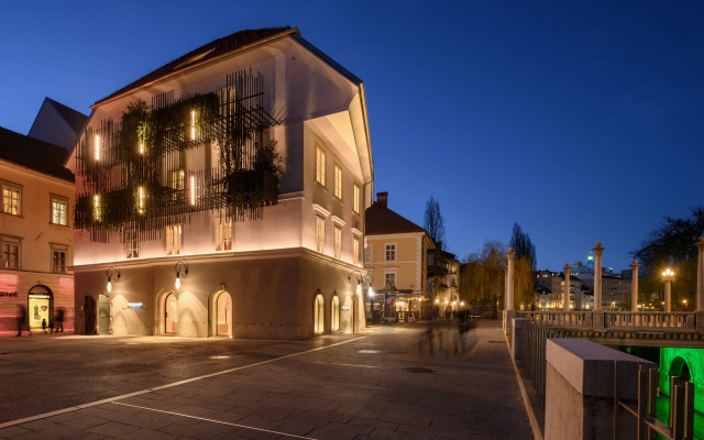 Zlata Ladjica Boutique Hotel