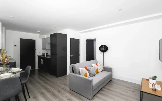 Skyvillion -vineyard Court- Enfield 1-bed Wgarden