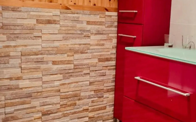 Appartement chaleureux et confortable avec sauna..