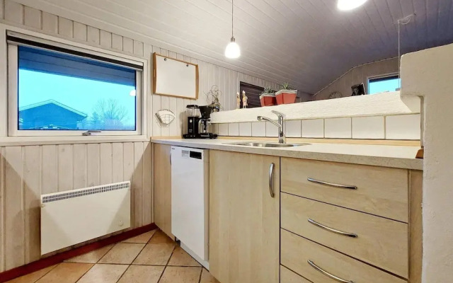 6 Person Holiday Home in Hemmet