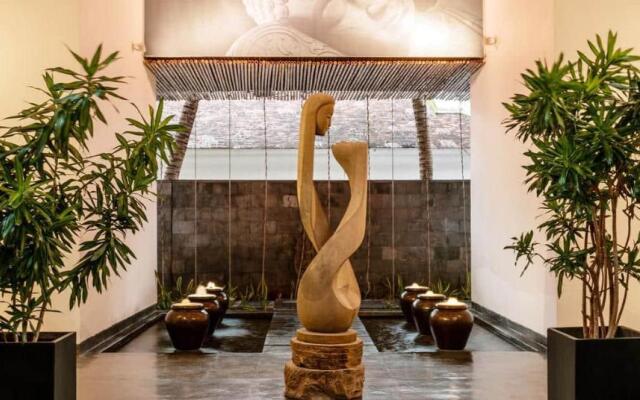 Melia Danang Beach Resort