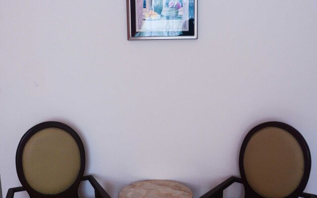 Springpark Yaad Hotel