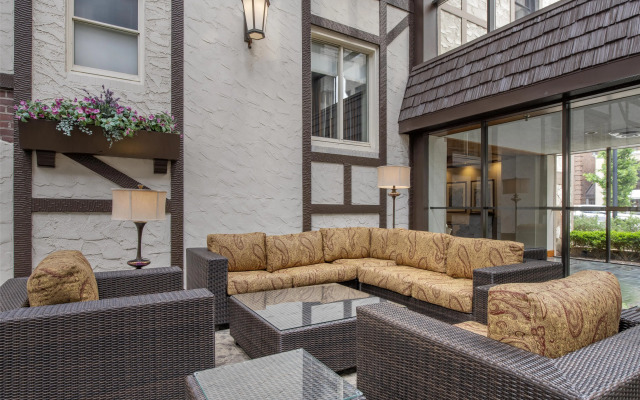 Best Western Plus The Normandy Inn & Suites
