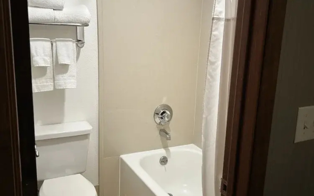 Country Inn & Suites By Radisson, Delta Park North Portland