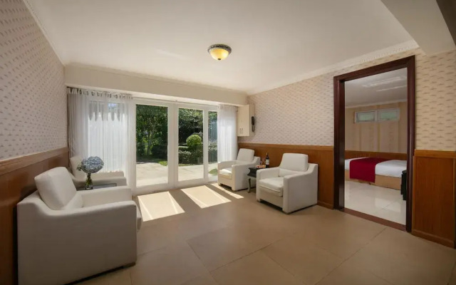 Sam Tuyen Lam Resort