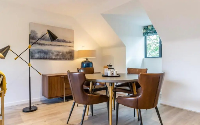 18 St Johns Mews