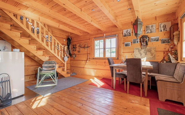 Log Cabin Native
