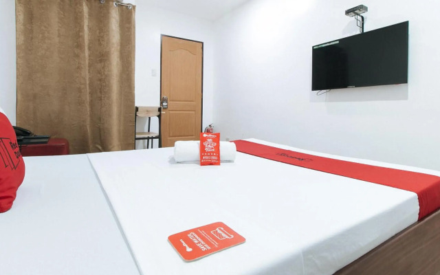 RedDoorz @ San Antonio Makati