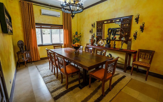 Altamira Boutique House