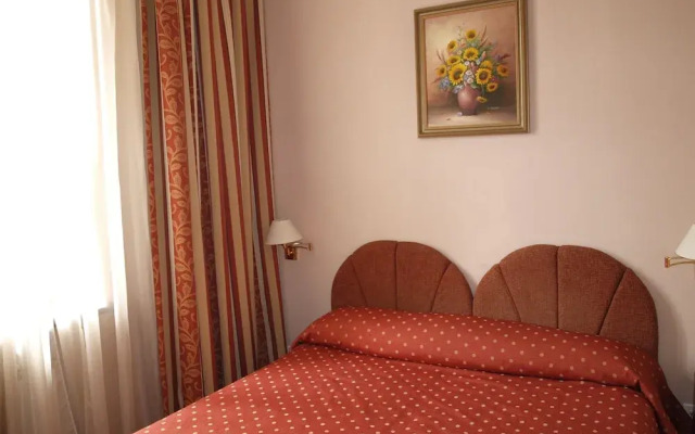Domus Hotel -1