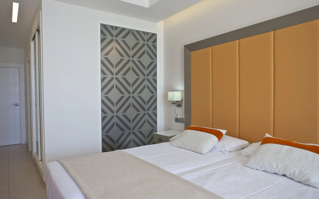 Hotel Torre Del Mar