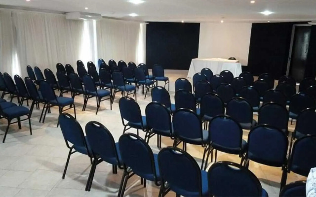 Maria Farinha Praia Hotel