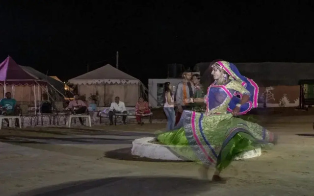Rajwadi Desert Home Stay