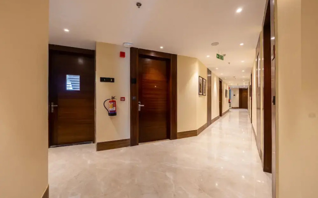 Saltstayz Premier - Manesar & Sector 86