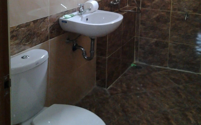 OYO 3756 Pilatus Hotel Bandung
