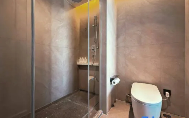 Vienna International Hotel (Rizhao West Station Kuishan Sports Center Branch）) – Bathroom – Rizhao