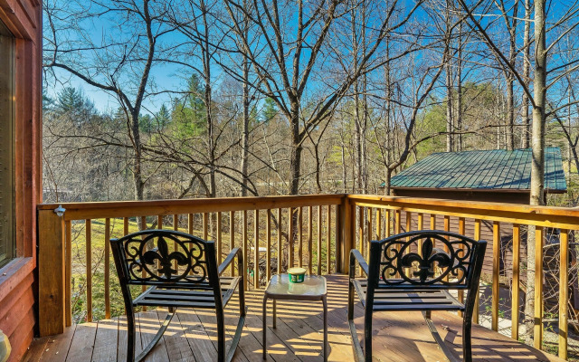 Rivers Edge Treehouses