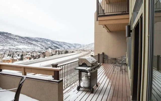 6 Chambertin Townhomes 4 Bedroom Townhouse by RedAwning