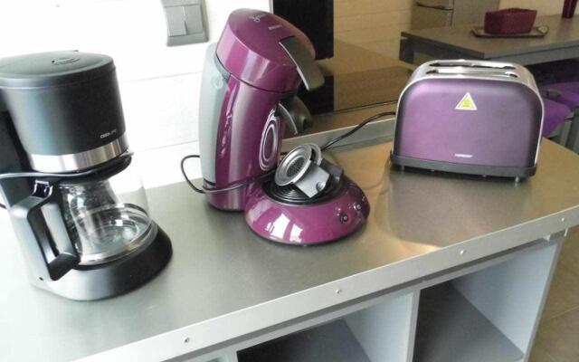 Joli petit T2 calme au bord de leau