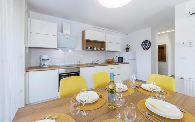 Awesome Apartment in Pula With Wifi and 2 Bedrooms