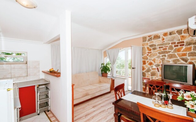 Cozy Holiday Home in Zadar with Swimming Pool