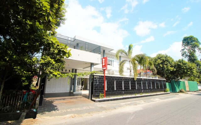 Tiaz Homestay by OYO Rooms