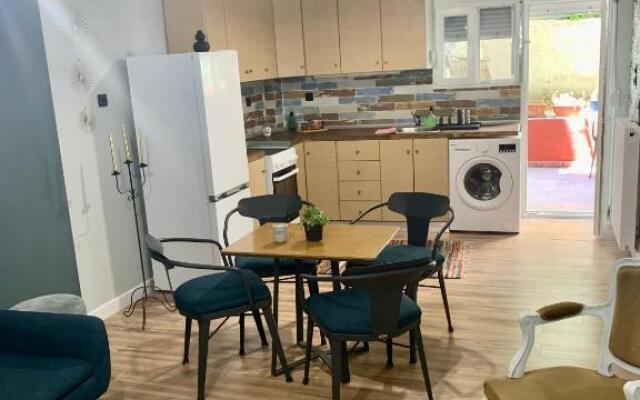 Modern and Spacious Apartment /5min walk to the center