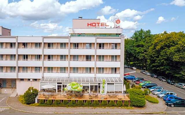 Cieplice Hotel