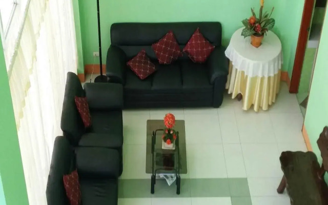 Riverview Royale Hotel