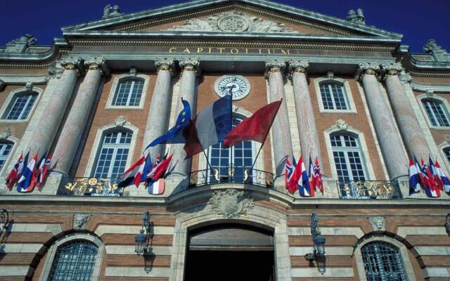 Mercure Toulouse Centre Saint-Georges Hotel