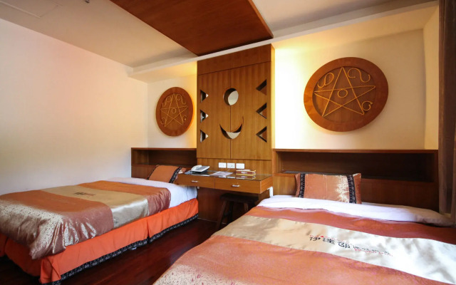 Sun Moon Lake ItaThao Vacation Inn with Elevator