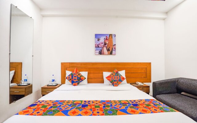 Fabhotel Emoji Stays
