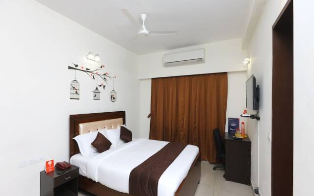 OYO 12368 Day Inn