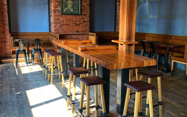 Swans Brewery, Pub and Hotel