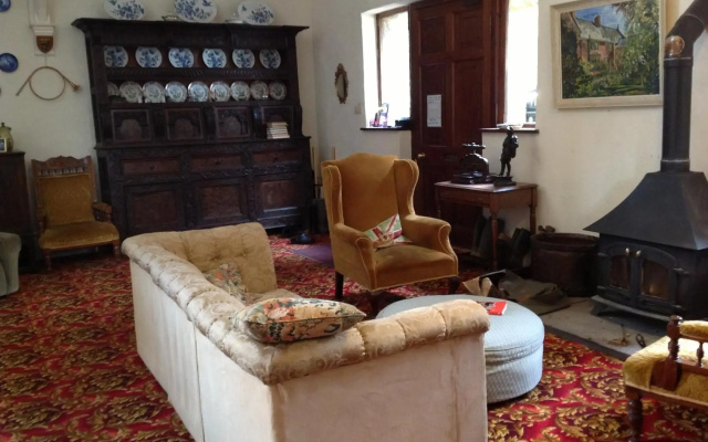 Greenham Hall