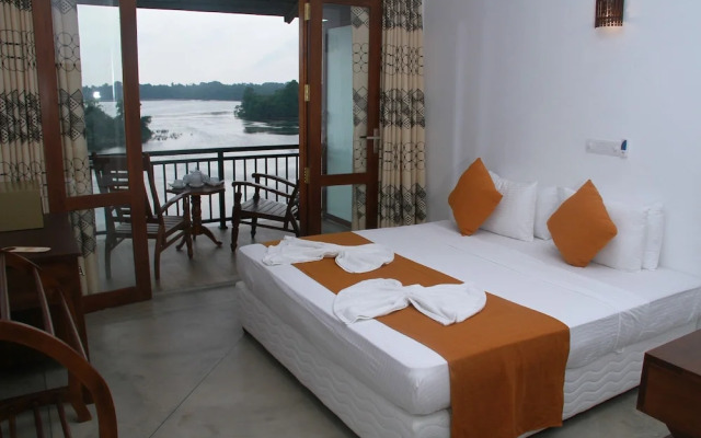 Sanu Lagoon Resort & Spa