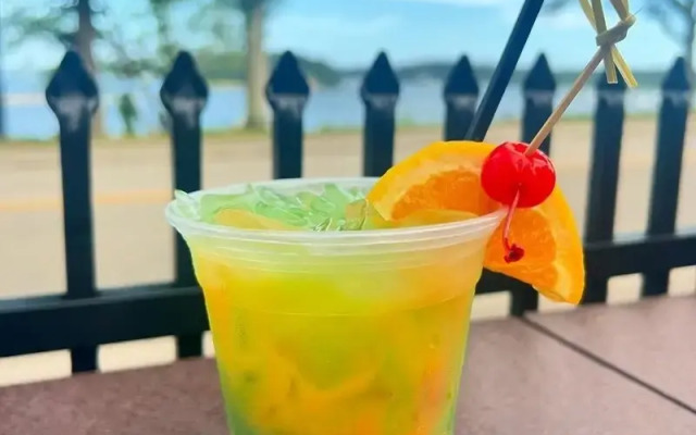 The Glen Cove Hotel & Restaurant