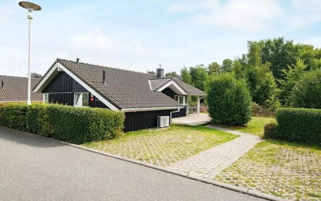 Three-Bedroom Holiday home in Grömitz 4