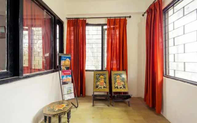 OYO 13707 Home Valley View 3BHK Vincent Hill