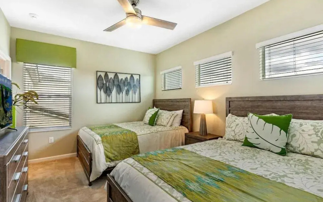 Lake Views, Private Pool & Spa, Games Room..