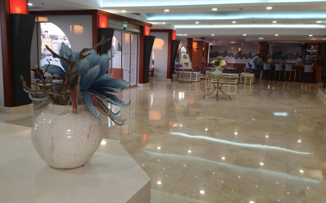 Belair Beach Hotel