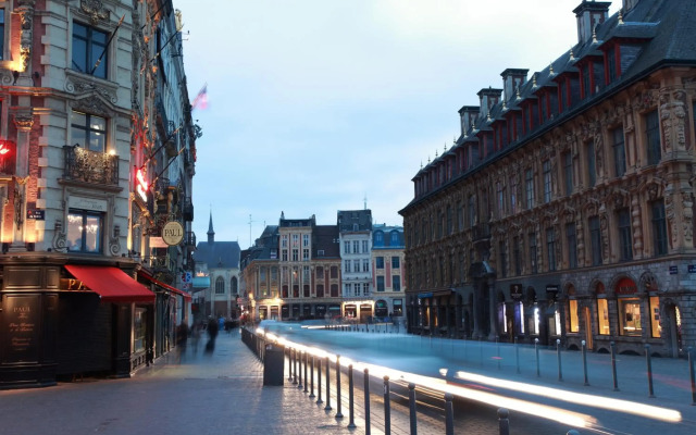 Hotel De La Paix
