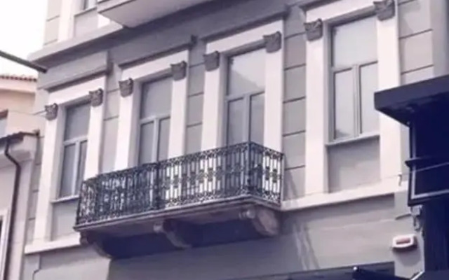 Elite Patras Suites