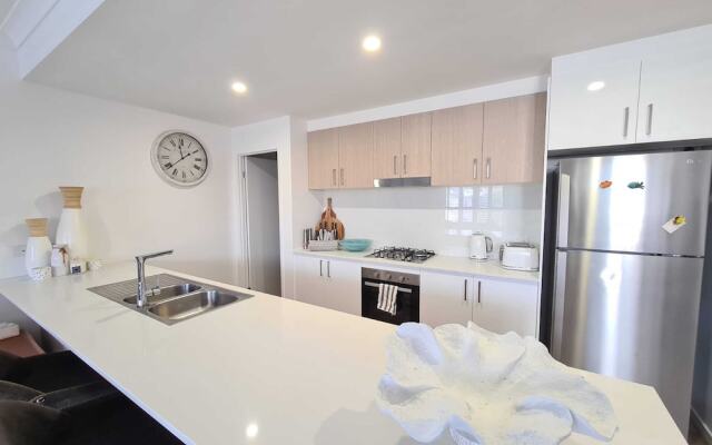 Modern 2 BR with Private Pool and Garden