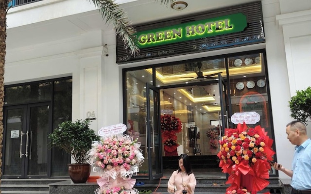 Green Family Hotel — 3-star hotel in Van Don