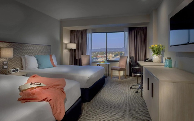Stamford Grand Adelaide